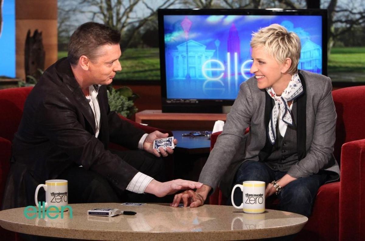San Luis Obispo performer Rich Ferguson performs a card trick for talk show host Ellen DeGeneres on an episode of “The Ellen DeGeneres Show.”