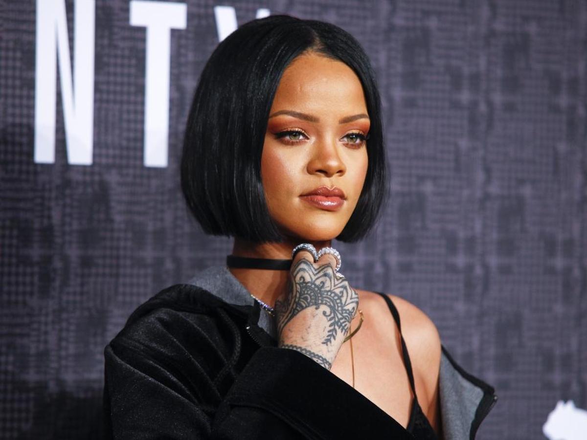 Rihanna was spotted filming in the Oceano Dunes in November 2017.