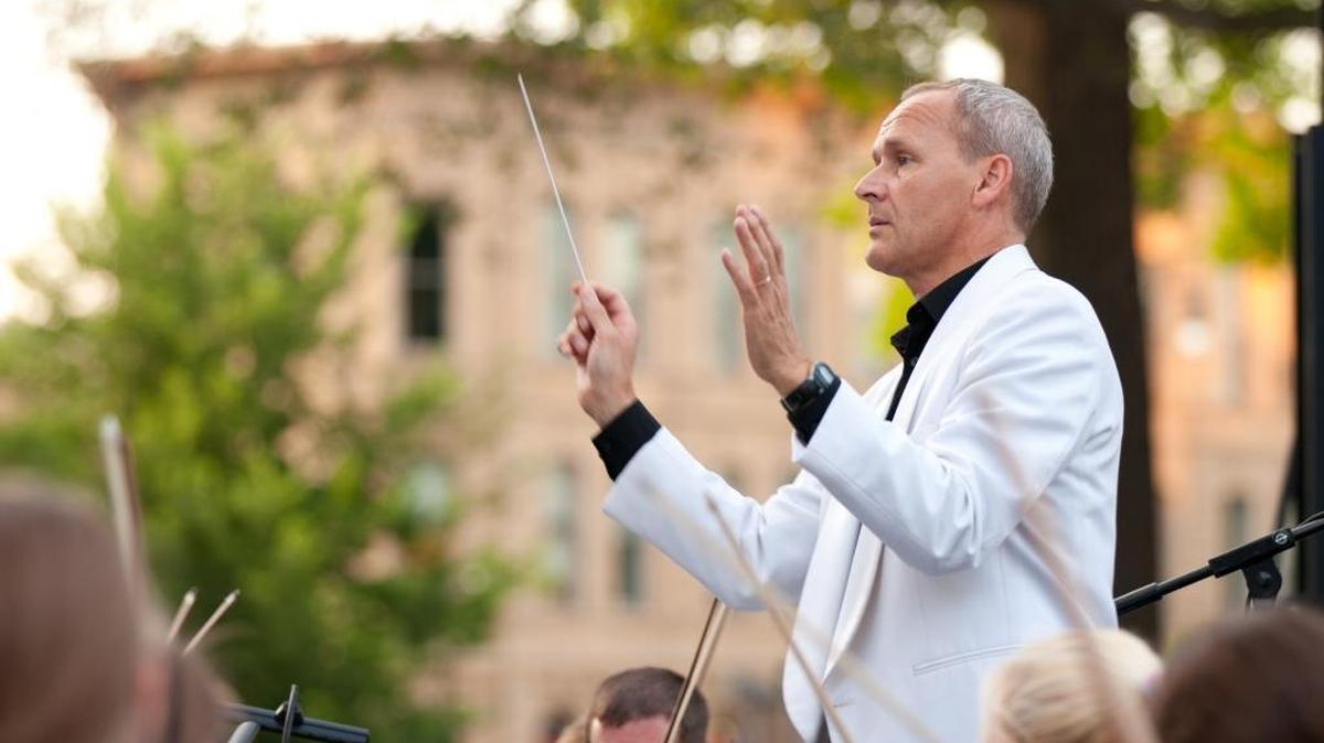 Andrew Sewell conducts the Witchita Symphony Orchestra in Kansas. He is one of the top five candidates selected to replace Michael Nowak as music director of the San Luis Obispo Symphony.