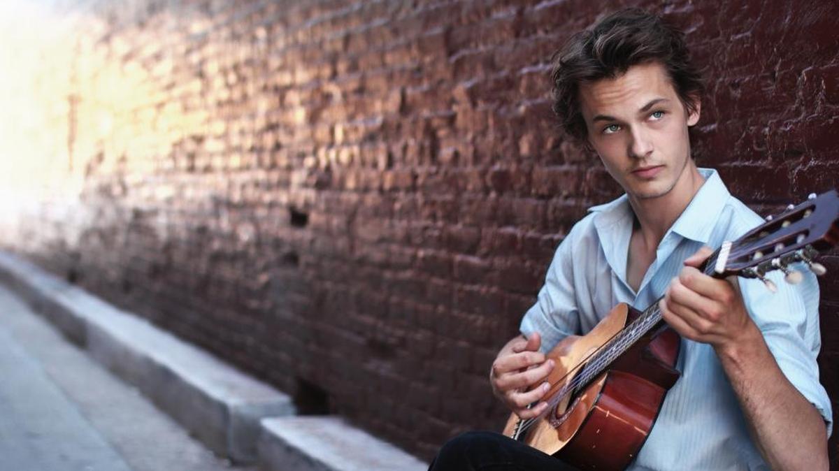 Andrew Rubin of Nipomo will perform a classical composition that he wrote with former Yes frontman Jon Anderson at the San Luis Chamber Orchestra’s fall concert on Sunday.