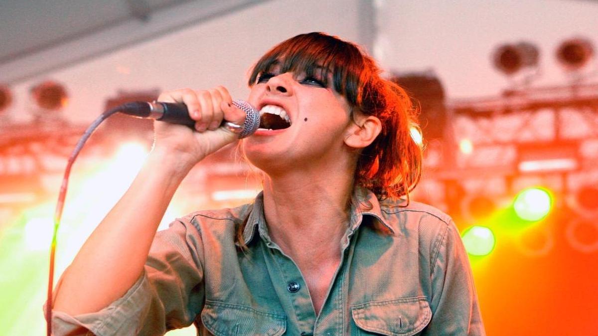 Cat Power sings at Bonnaroo Music and Arts Festival in 2008, in Manchester, Tenn. She’s slated to play a solo show June 28 in San Luis Obispo.