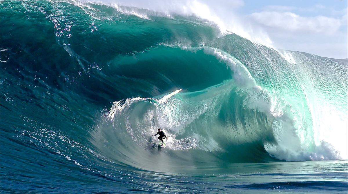 Big-wave surfers are the subject of the documentary “The Big Wave Project,” making its North American premiere as part of Surf Nite in SLO at the San Luis Obispo International Film Festival.