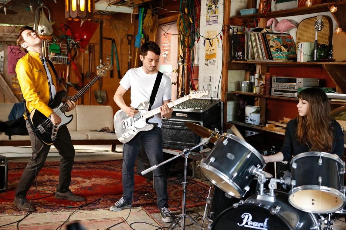 Dirk Gently (Samuel Barnett), Todd Brotzman (Elijah Wood) and Amanda Brotzman (Hannah Marks) appear in a scene from BBC America’s “Dirk Gently’s Holistic Detective Agency.”