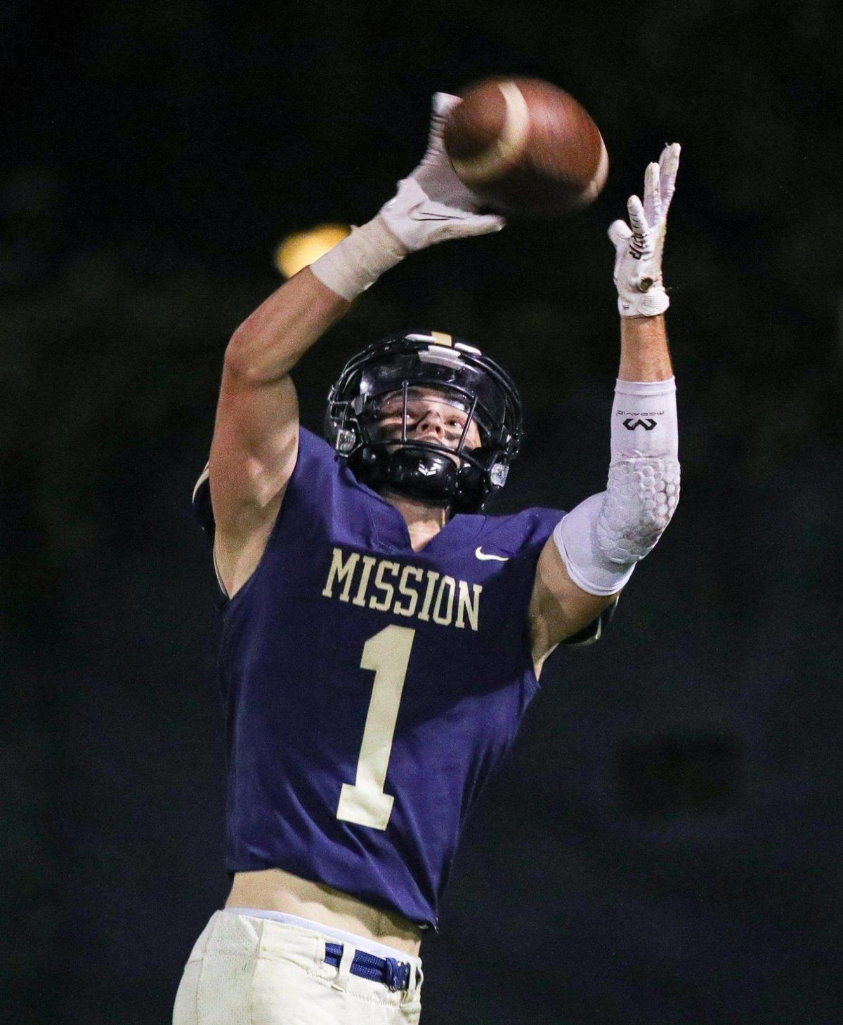 Cole Tanner tracks down a pass. Mission Prep beat Arroyo Grande 41-35 in a Mountain League football game on Oct. 14, 2022.