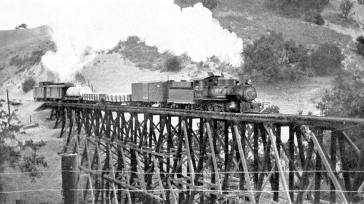 A Pacific Coast Railway train in one of its last runs in 1933.