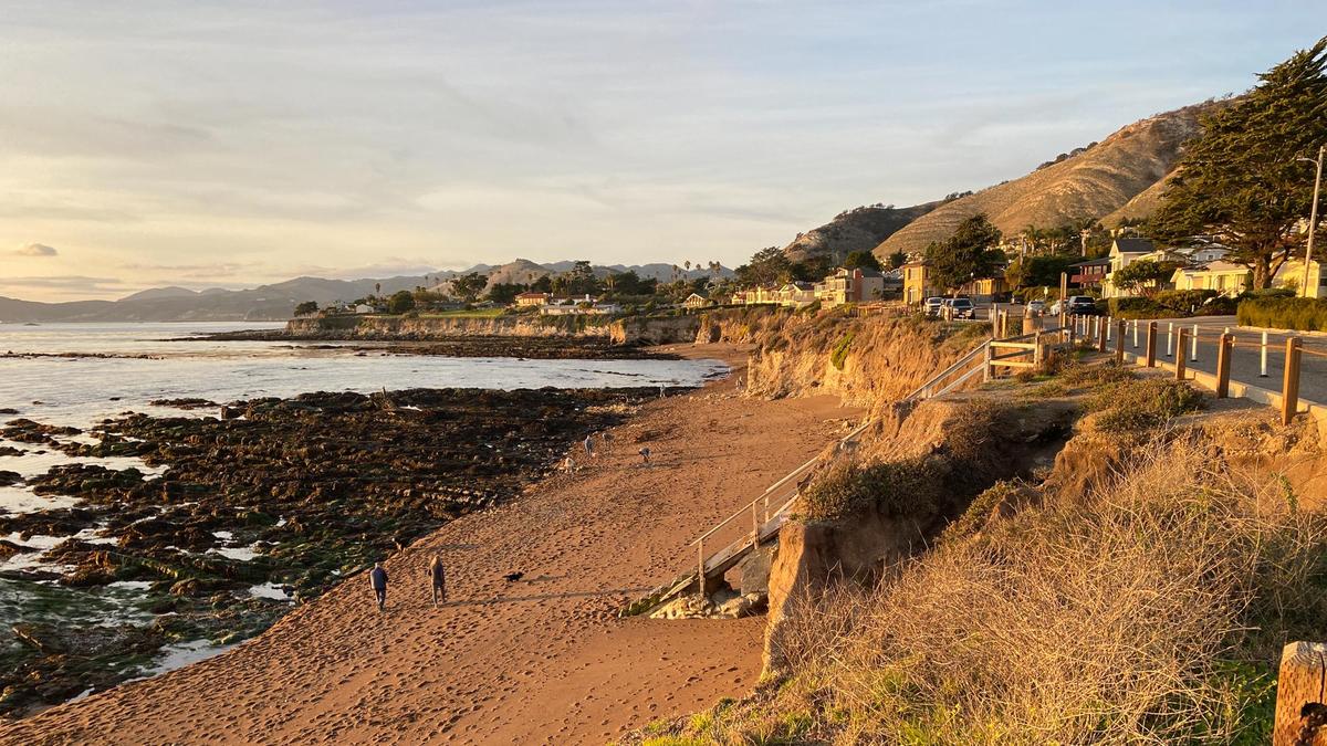 King tides created an 8-foot tidal difference in a matter of hours in Shell Beach on Jan. 3, 2022. This view was at 4:44 p.m., when the low tide receded from 6.95 in the morning to -1.88 feet.