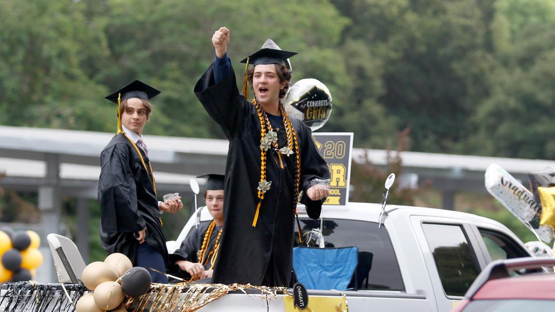 SLO High celebrates the ‘newfound vision’ of 367 grads from Class of 2020