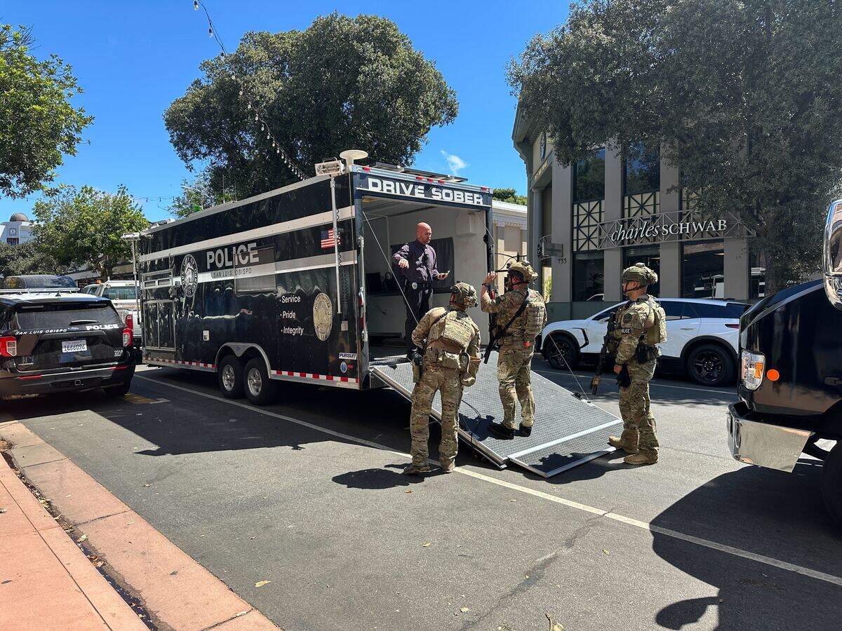 San Luis Obispo police blocked off Marsh and Garden streets downtown Sept. 9, 2025, due to a person barricaded inside Hotel Cerro. Numerous resources from around the county also responded, including the Grover Beach Police Department.