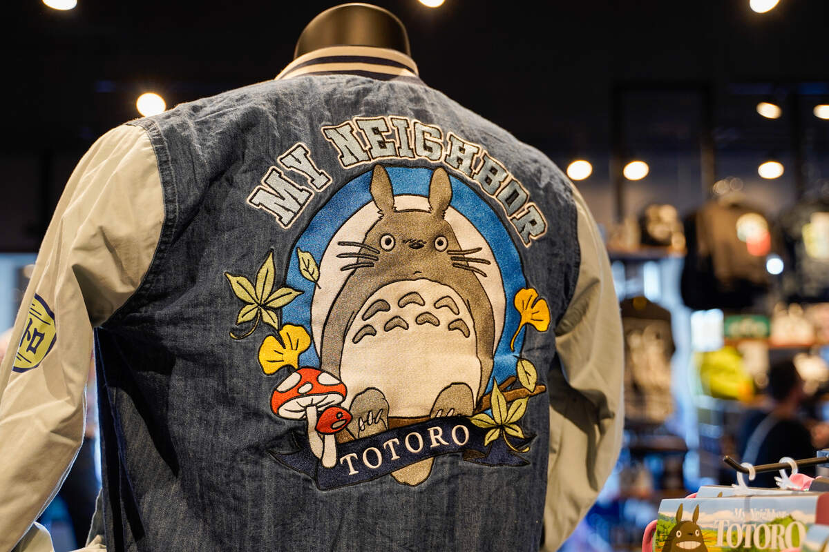 Box Lunch, a store specializing in pop culture merchandise, opened a new location in Pismo Beach on Saturday, Feb. 18, 2023. The retailer donates a meal to Feeding America for every $10 spent on its merchandise.