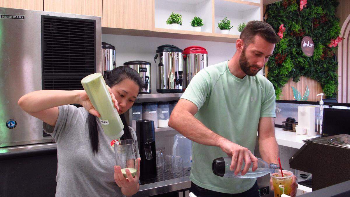 Co-owners Sharon and Marcus Link work together to craft drinks during Bobar’s open hours. They opened up the tea shop on March 16, 2026.