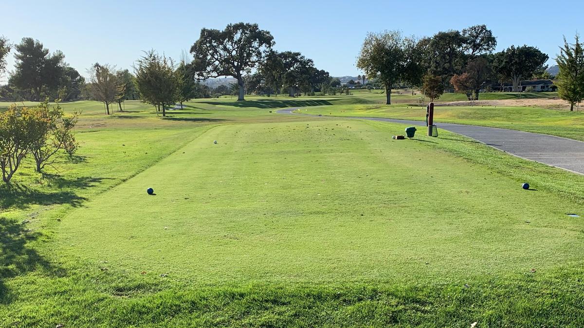 Paso Robles Golf Club is named in a lawsuit claiming it discriminated against men by hosting a women’s clinic.