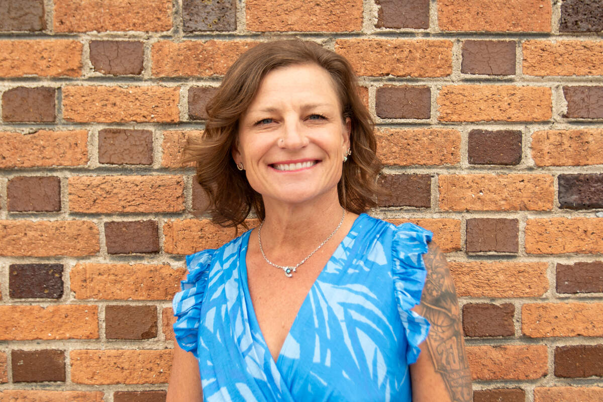 Shelby Bowen filed paperwork to run for mayor of Pismo Beach June 12, pictured here in downtown Pismo Beach on June 22, 2026. Bowen is retired U.S. Air Force veteran and is the owner of Equine Coastal Wellness.