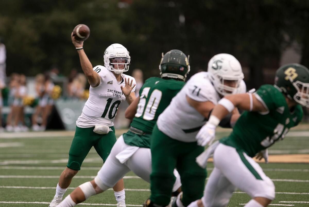Sacramento State quarterback Asher O’Hara steps back to pass at Alex G. Spanos Stadium on Saturday, Oct. 1, 2022, at Cal Poly. The Mustangs lost to the Hornets 49-21.