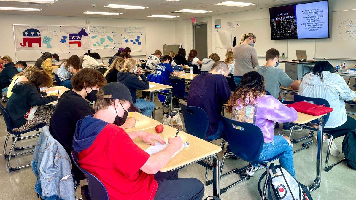 Students in Laura Van Zee’s U.S. history class at Morro Bay High School write down what they know about 9/11 and what questions they have. These students, most of whom are 16 or 17 years old, were born after the tragic day.