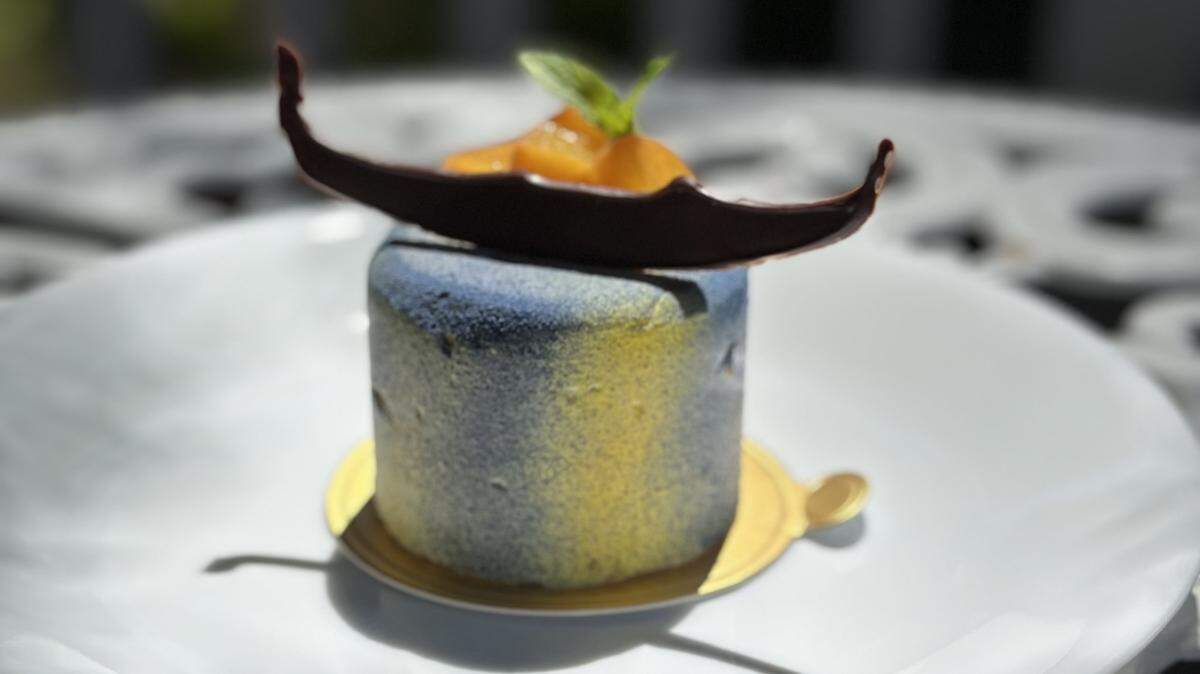 Florencia Breda, who placed third in The Ultimate Baking Championship, made a Bellini tiramisu with a chocolate gondola on top of the dessert.