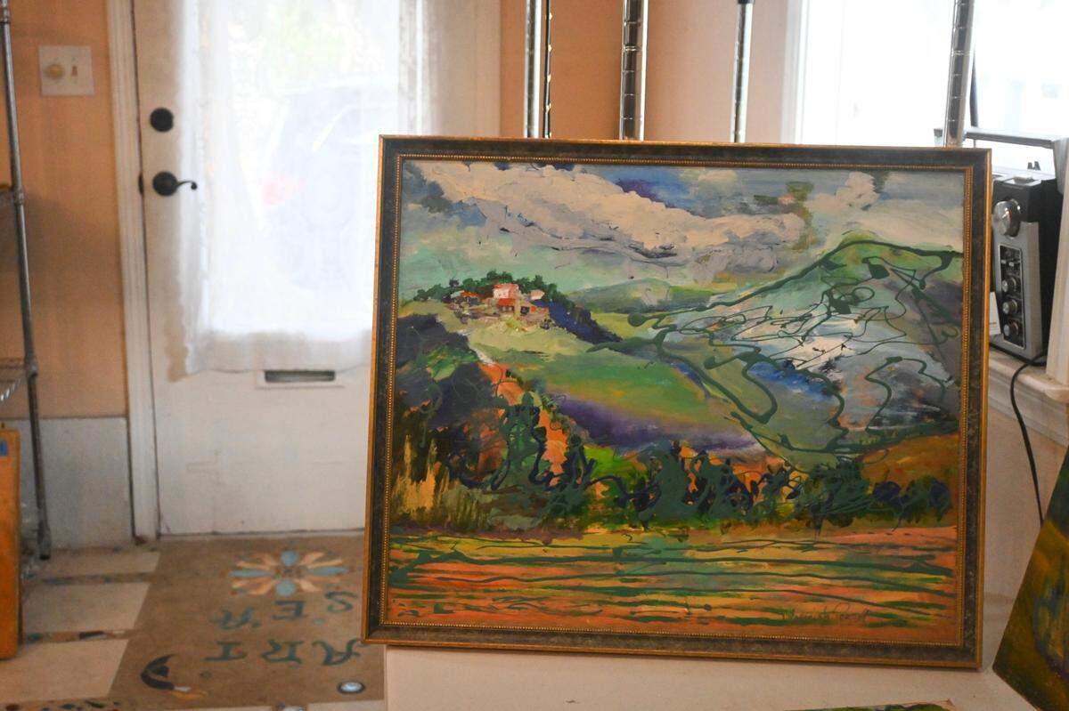 The paintings of ​late actor and San Luis Obispo county resident Nehemiah Persoff were for sale on the virtual auction site, SLO Cal Estate Auctions. An auction house owner said most of Persoff’s paintings use soft brush strokes and smooth textures, but some, like this one, show him experimenting with other mediums.