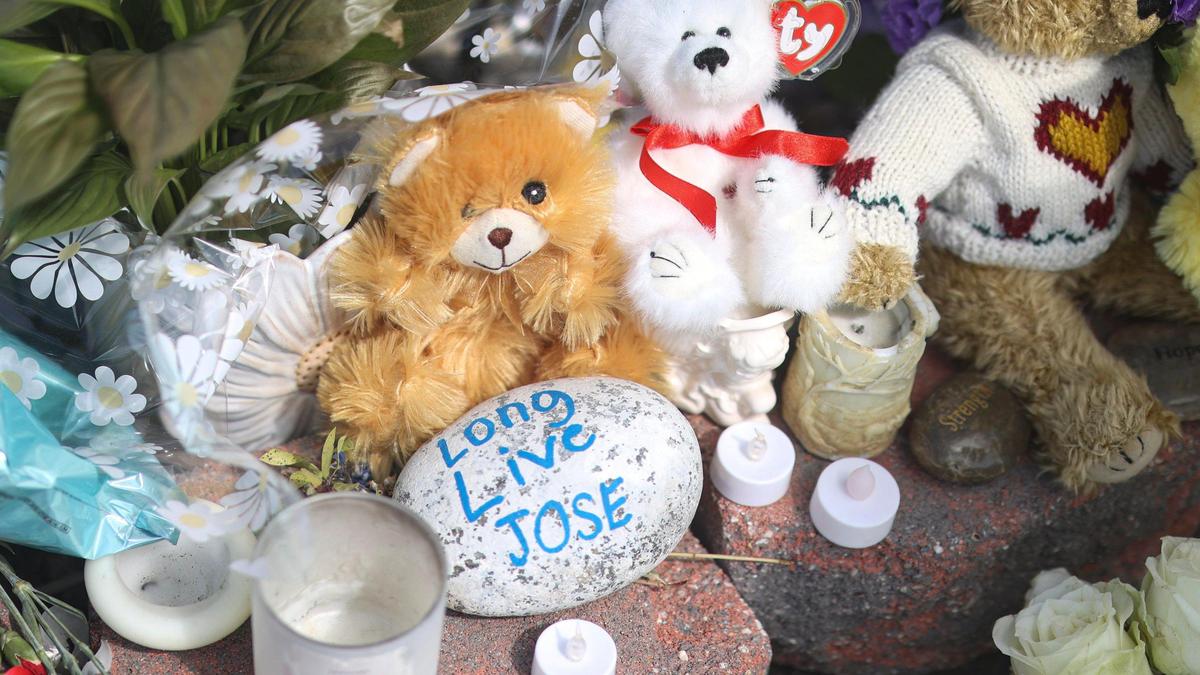 A memorial on El Camino Real in Atascadero pays tribute to José Gutiérrez, 11, on March 20, 2025. The boy was killed in a hit-and-run on March 14.