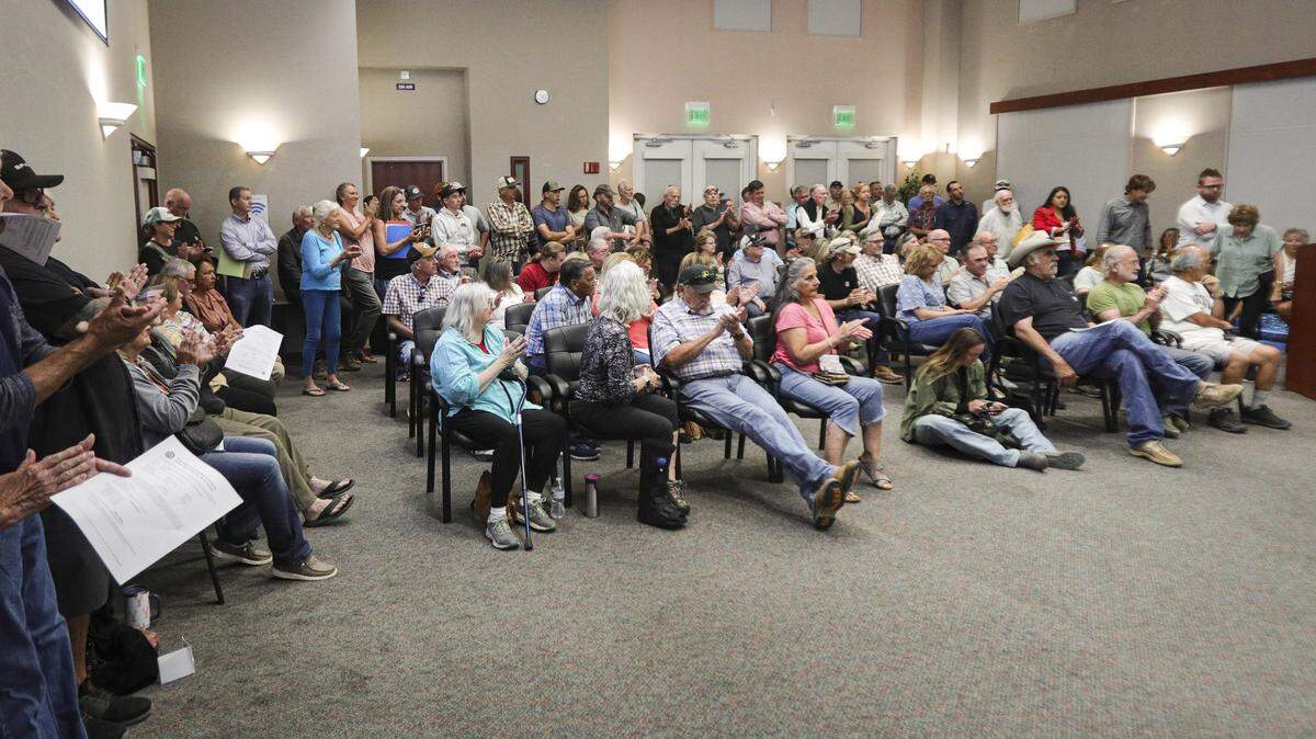 Paso Robles Area Groundwater Authority Board of Directors took public comment as about 100 people attended on August 1, 2025. A majority of property owners objected to rates and the action failed.