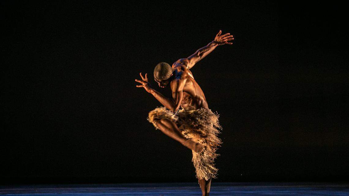 Alonzo Kings Lines Ballet performs Oct. 20 at the Performing Arts Center in San Luis Obispo.