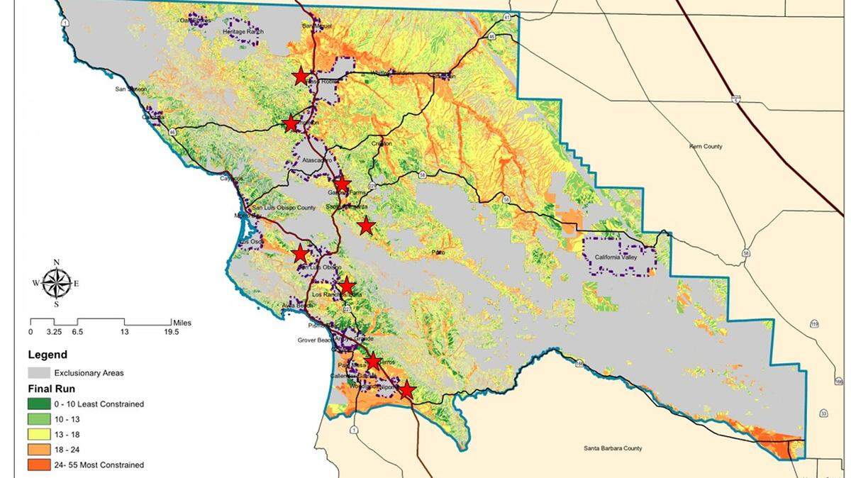 Eight red stars mark areas that San Luis Obispo County staff found to have greater opportunities for future homes. Green areas are the least constrained for potential residential development. Orange areas are the most constrained.