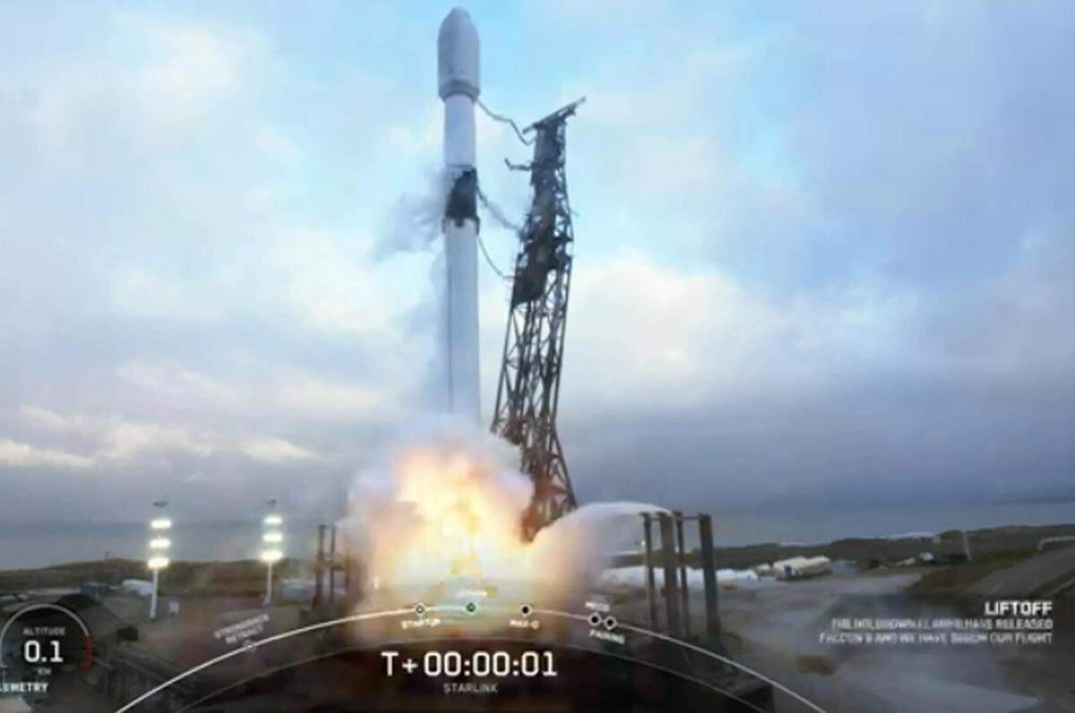 A Falcon 9 rocket blasts off from Vandenberg Space Force Base on Thursday, Jan. 19, 2023, en route to delivering 51 Starlink satellites into orbit.