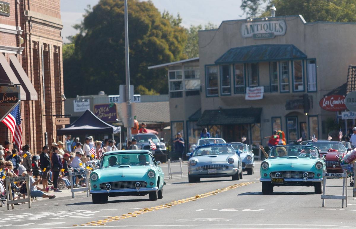 Thunderbirds were featured during the Pinedorado Parade, which kicked off the Cambria Lions Club’s annual Labor Day weekend celebration, themed “70 Years Strong” this year. It officially began with the start of the annual parade at Bridge and Main streets at 9:30 a.m. Saturday, Sept. 1.
