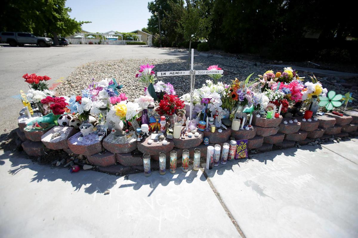 A memorial on El Camino Real on May. 28, 2025, marks where 11-year-old José Gutierrez was killed in a hit-and-run in March.