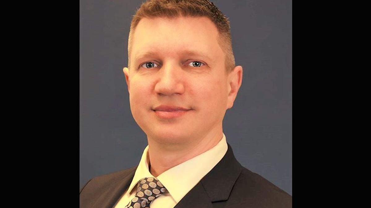 San Luis Obispo County supervisors will consider approving a contract to hire Daniel "Colt" Esenwein as the new director of Public Works.