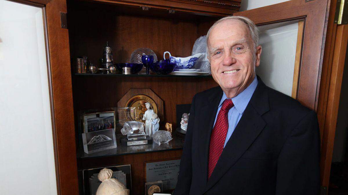 Dr. Donald Pinkel, who developed a cure for childhood leukemia and was the founding medical director of St. Jude Children’s Hospital, died at his home in San Luis Obispo on March 9, 2022.