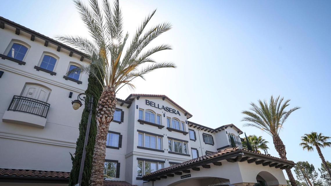 Newly renovated hotel brings wine country charm to Paso Robles. Look inside