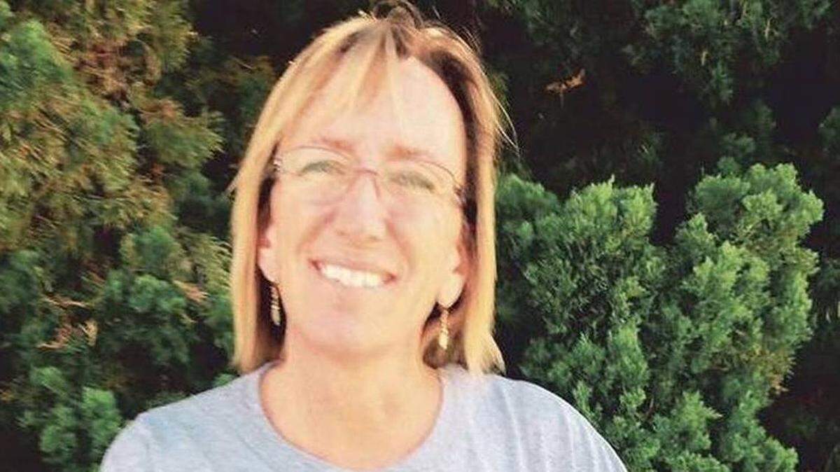 Coast Union High School volleyball coach and teacher Pam Kenyon died on Wednesday, May 12, after a battle with colon cancer. 