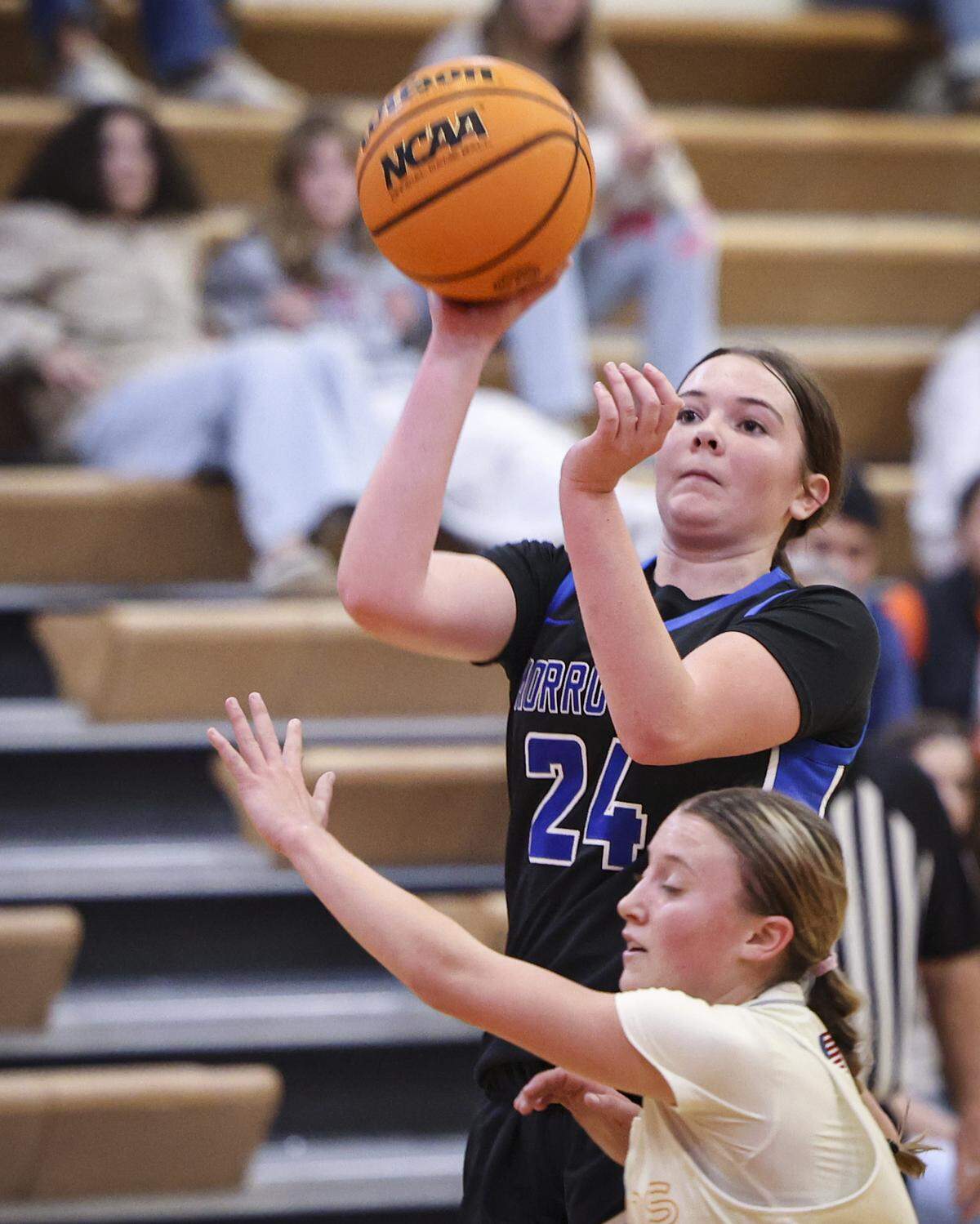 Violet Pace, a senior, broke the 1,000 point mark in her high school career. Morro Bay girls basketball team beat Atascadero 52-36 on Jan. 13, 2026.