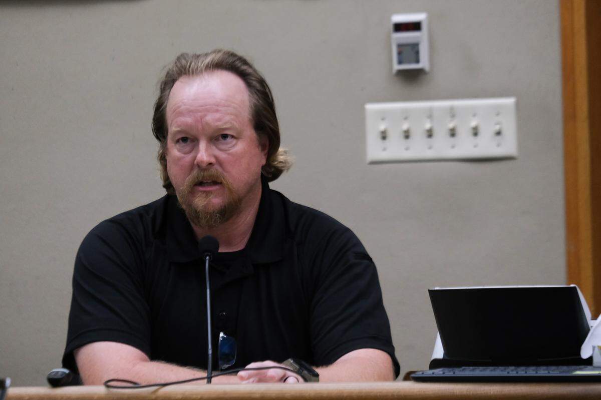 Retired San Luis Obispo County Sheriff’s Office Coroner’s Det. William Miller testifies in the murder case against Marco Antonio Cota Jr. in San Luis Obispo Superior Court on Feb. 1, 2024. He is accused of killing Rick Fowler and jamming sticks into his body on Nov. 20, 2021.