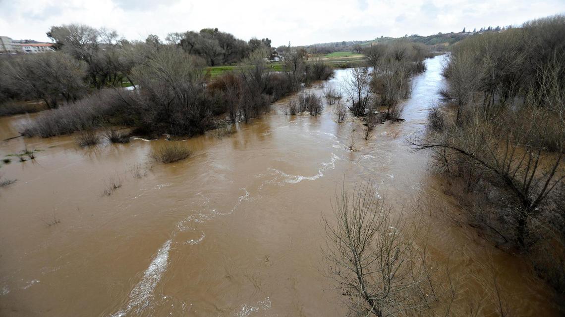 Flooding closes Highway 101 ramps; thousands without power across SLO County