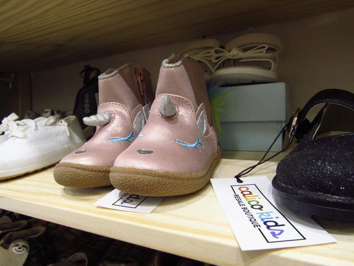Calico Kids accepts gently worn, high quality items for cash or store credit.