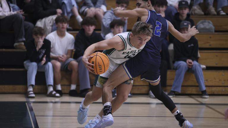 Templeton beats Mission Prep 76-70 in OT. See the photos