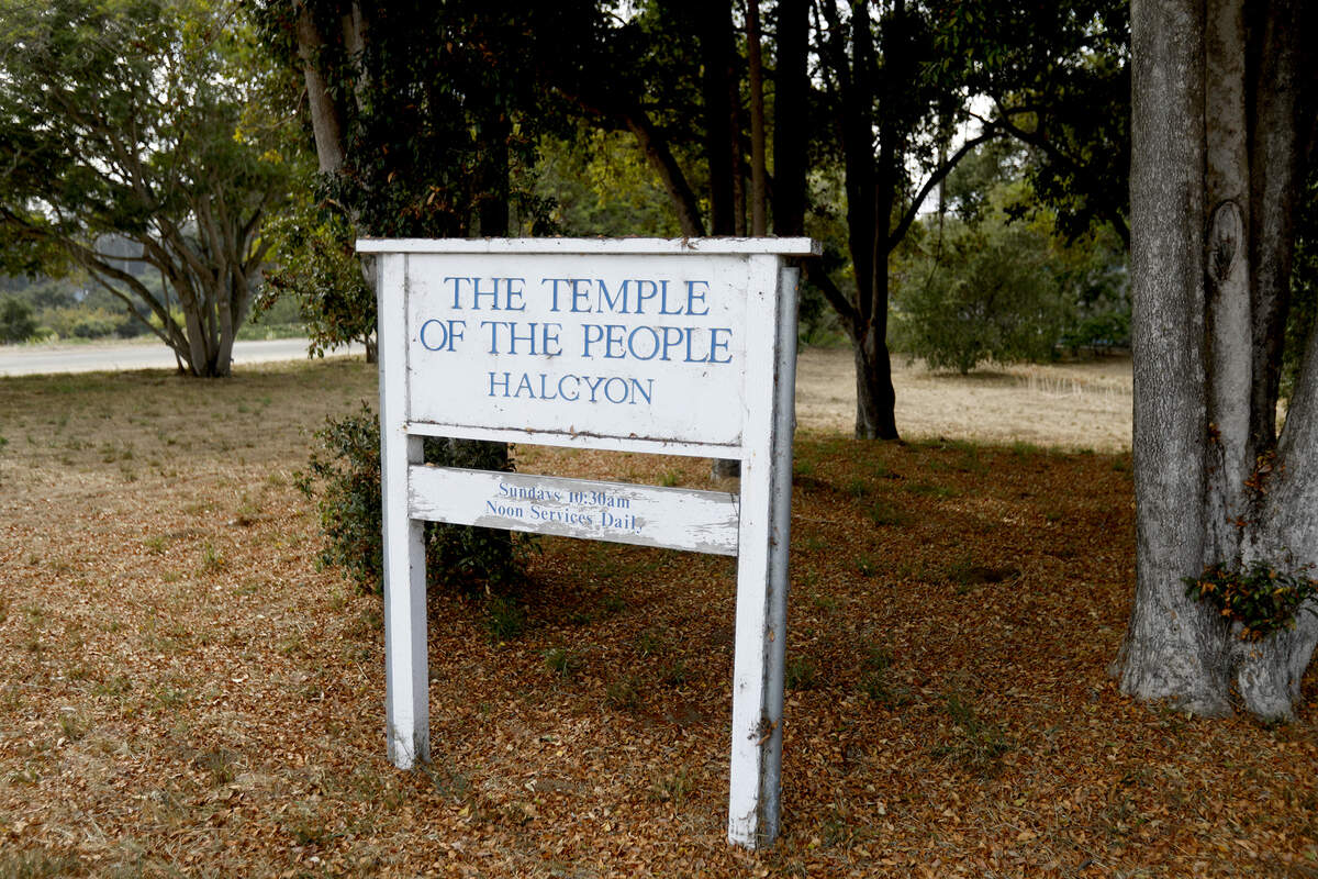 The Temple of the People was founded in Syracuse, New York, in 1898 by Francia A. La Due and William H. Dower.