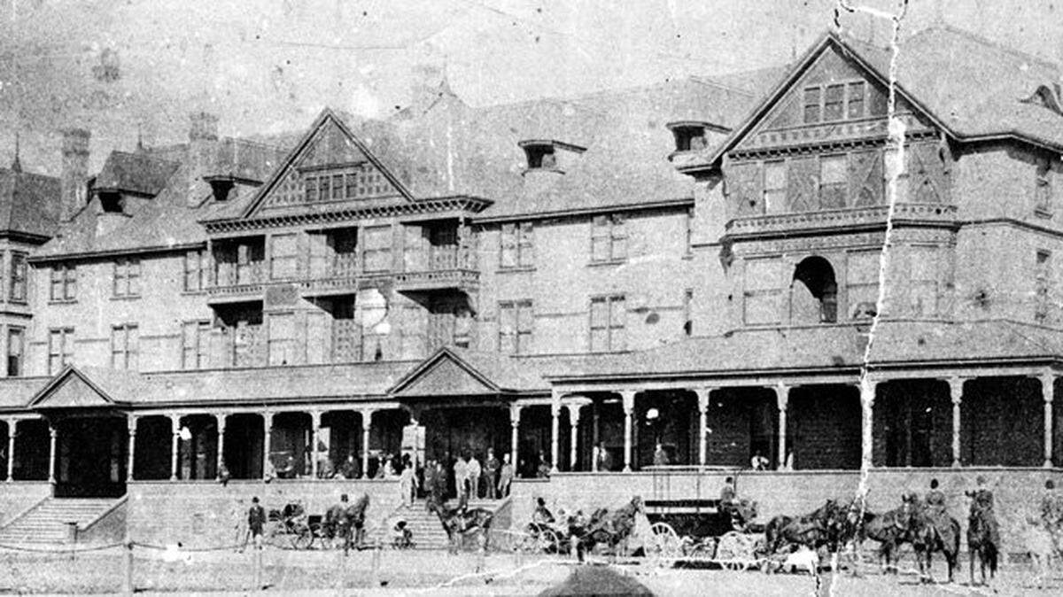 Built in 1888, the Ramona Hotel was famous on the West Coast until it burned to the ground in 1905.