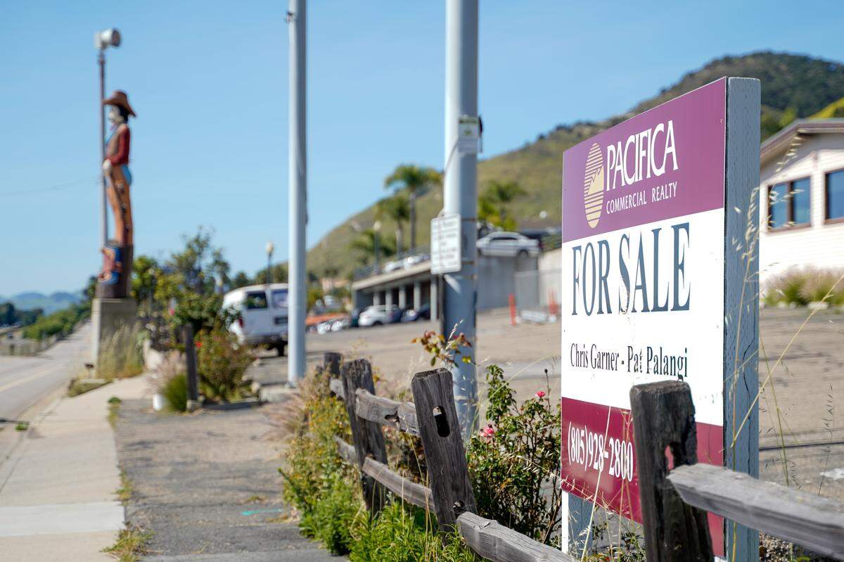 A public foreclosure auction of F. McLintocks Saloon and Dining House in Shell Beach will be held March 24, 2026. McLintocks opened off of Highway 101 in Shell Beach around 53 years ago, but the original location closed its doors permanently in late 2024.