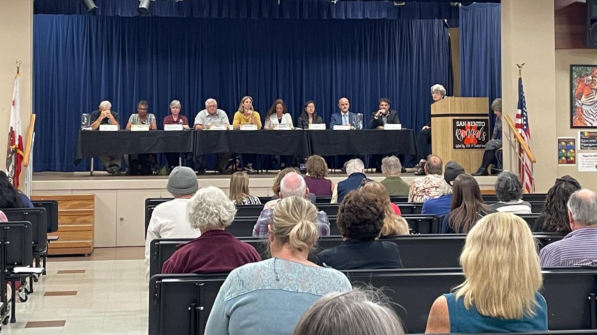The nine candidates vying for one of the four seats open on Atascadero Unified School District’s board of trustees answered questions during a forum held at San Benito Elementary School on Oct. 19, 2022.