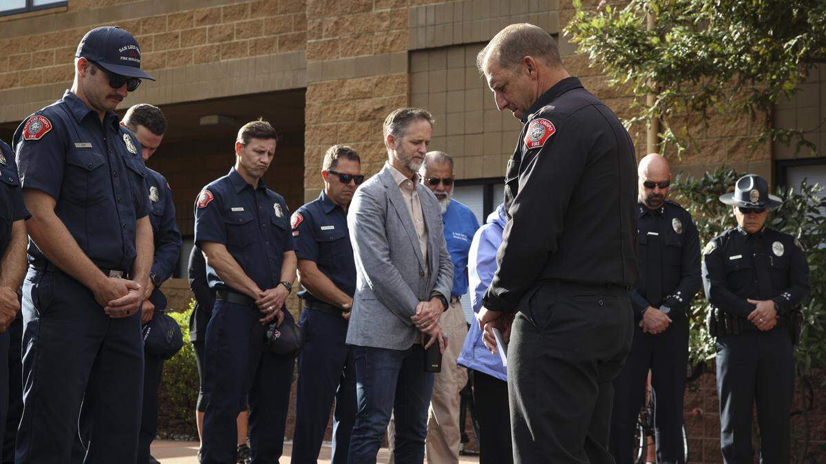 San Luis Obispo Fire Chief Todd Tuggle lead a moment of silence on Sept 11, 2025, at San Luis Obispo Fire Station 1 to honor the sacrifices made responding to the terrorist attacks that took place on Sept. 11, 2001.