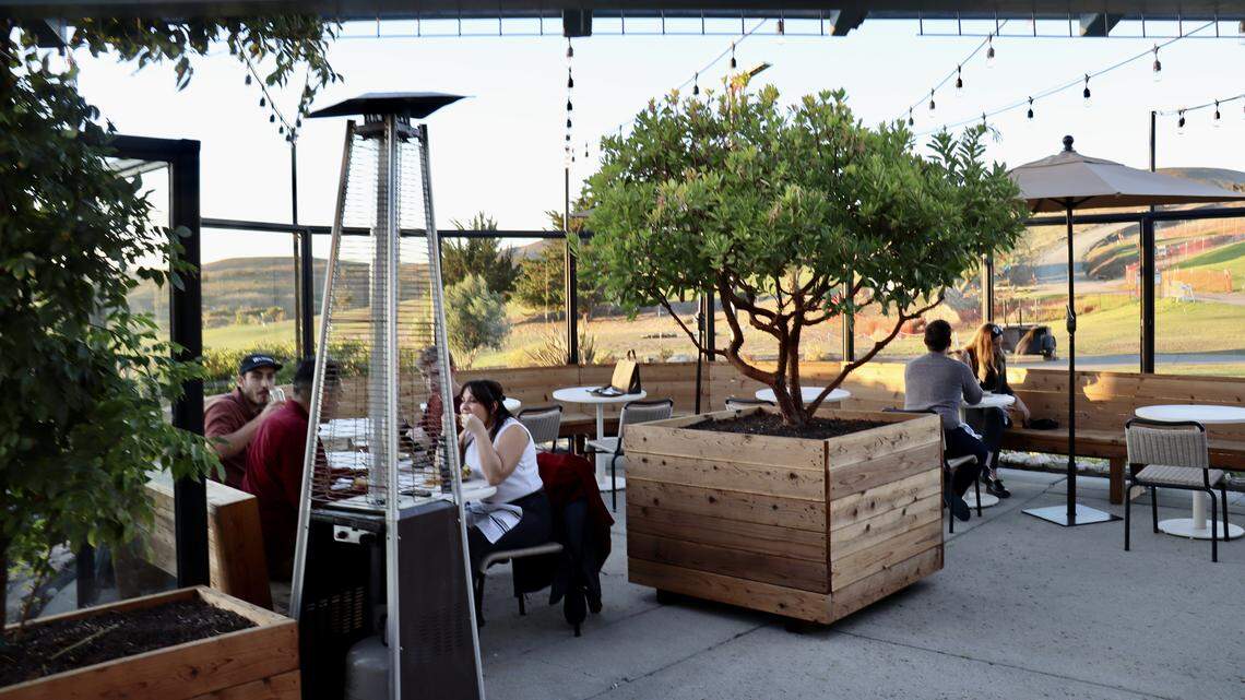 New restaurant opens with luxury eco-resort at SLO County golf course. Take a look