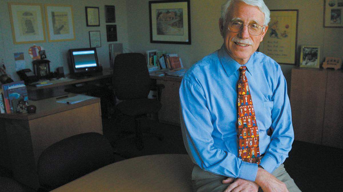 Julian Crocker, San Luis Obispo County's superintendent of schools, in 2007.