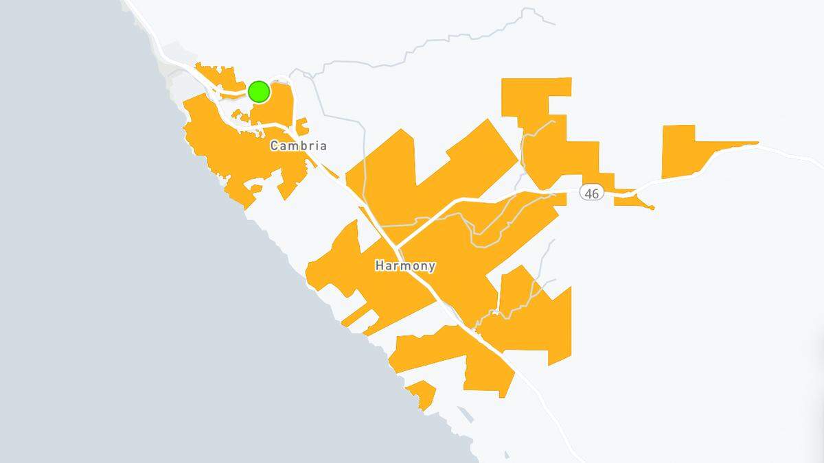An outage left more than 3,000 Cambria PG&E customers without power Wednesday afternoon.