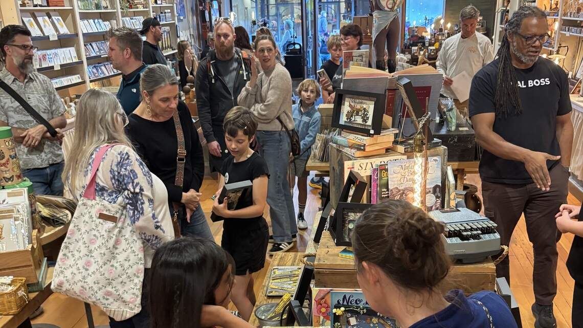 School program trains future business leaders — with help from SLO’s Junkgirls