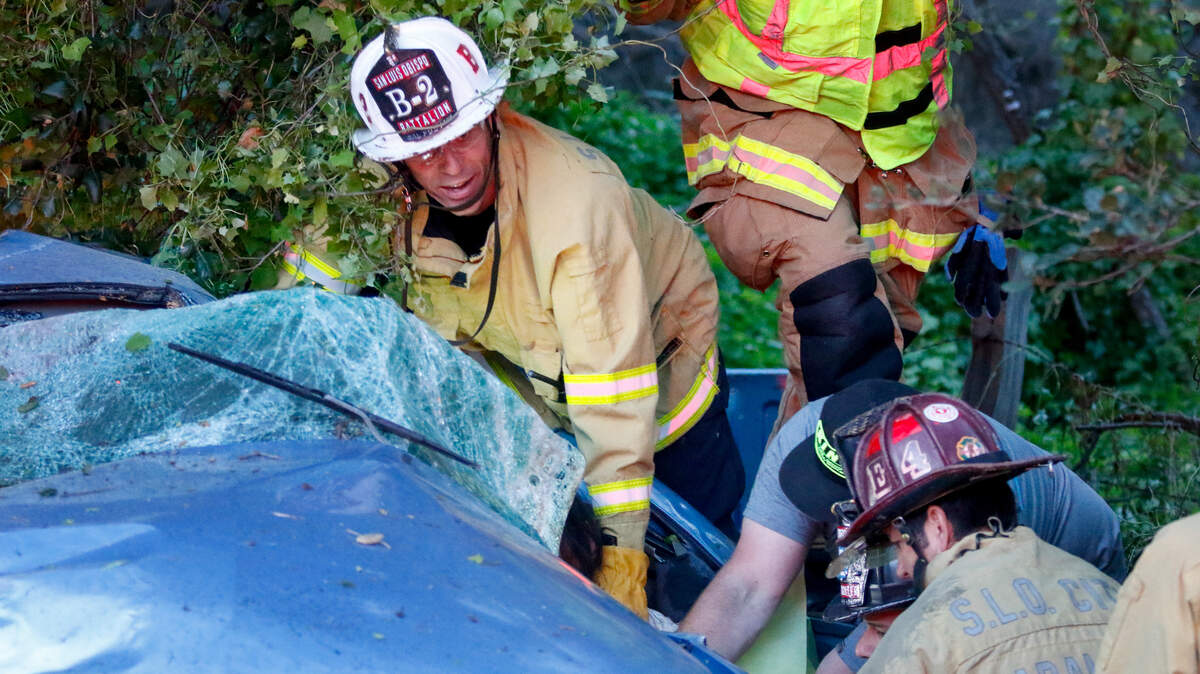 2 injured in car crash into tree off Hwy 101 in SLO California | San ...