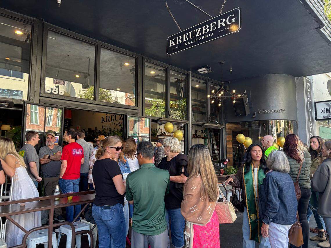 Kreuzberg California had golden balloons celebrating the Cal Poly graduates and was a popular spot for after the bars.