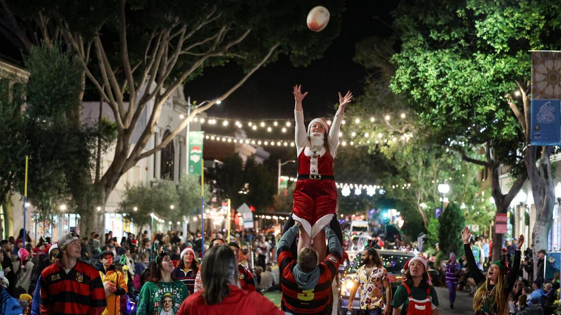 Holiday Parade brings out-of-this-world cheer to SLO