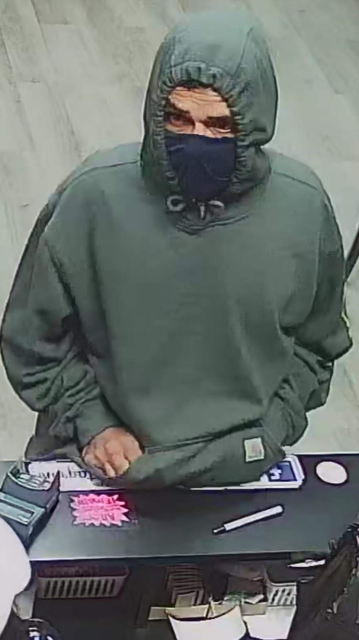 The San Luis Obispo Police Department is searching for a man who robbed Tony’s Cigars and Accessories at gunpoint Friday evening.