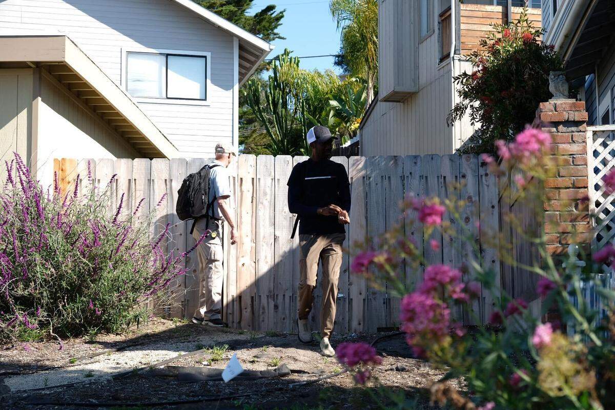 The San Luis Obispo County Sheriff’s Office continued to serve a search warrant in the Kristin Smart case on Thursday, May 7, 2026, at the Arroyo Grande home of Susan Flores, the mother of convicted killer Paul Flores.